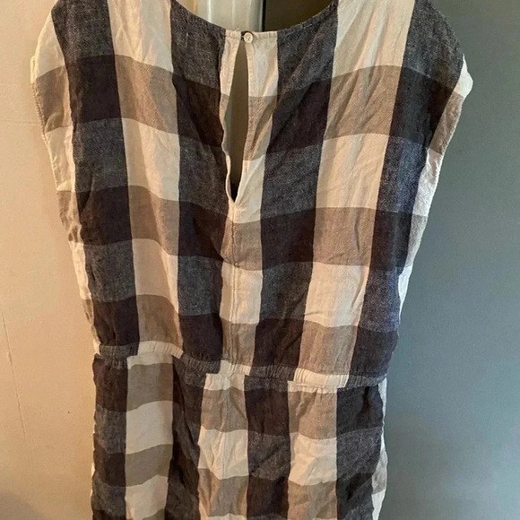 Old navy checkered plaid drawstring romper - Picture 3 of 6
